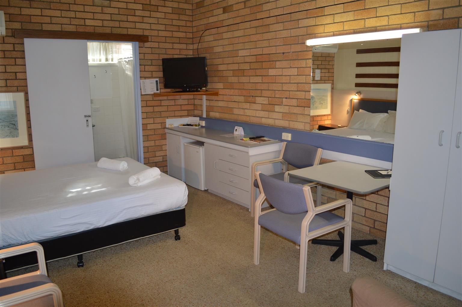 Wanderlight Motor Inn Mudgee Bagian luar foto